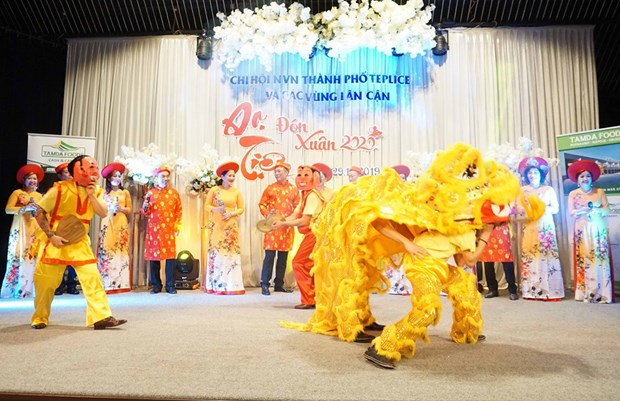 La communauté des Vietnamiens en République tchèque fêtent le Nouvel An 2020