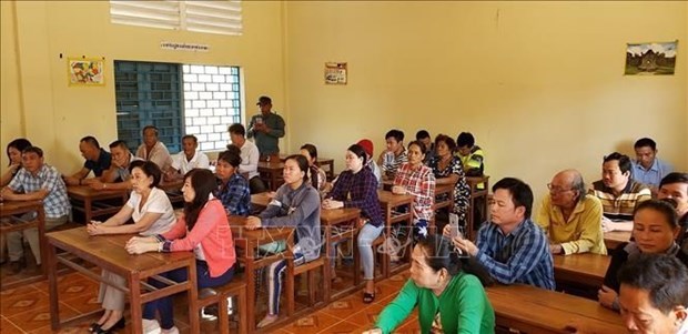 Cours d’aide pour les Cambodgiens d origine vietnamienne dans leur intégration à la société locale