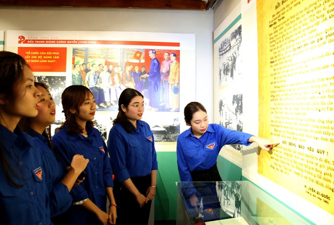 Exposition La naissance du Parti communiste, un tournant de la révolution vietnamienne
