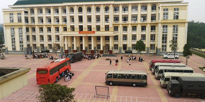 COVID-19 Les étrangers placés en confinement impressionnés par la prévenance du Vietnam