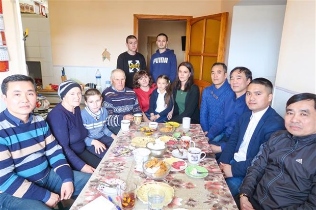 Les Vietnamiens solidaires des victimes de l’incendie à Odessa
