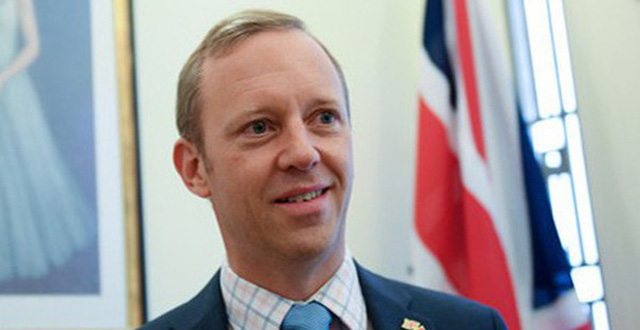 COVID-19 L ambassadeur britannique remercie le gouvernement et le peuple vietnamiens