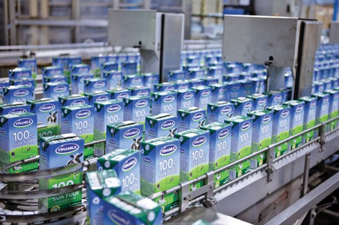 Des entreprises vietnamiennes font don de plus d’un million de dollars à la lutte contre le COVID-19