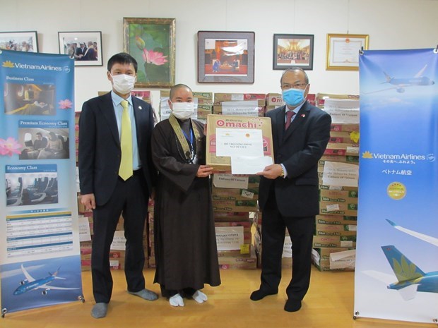 COVID-19 L ambassade du Vietnam au Japon soutient les citoyens vietnamiens touchés