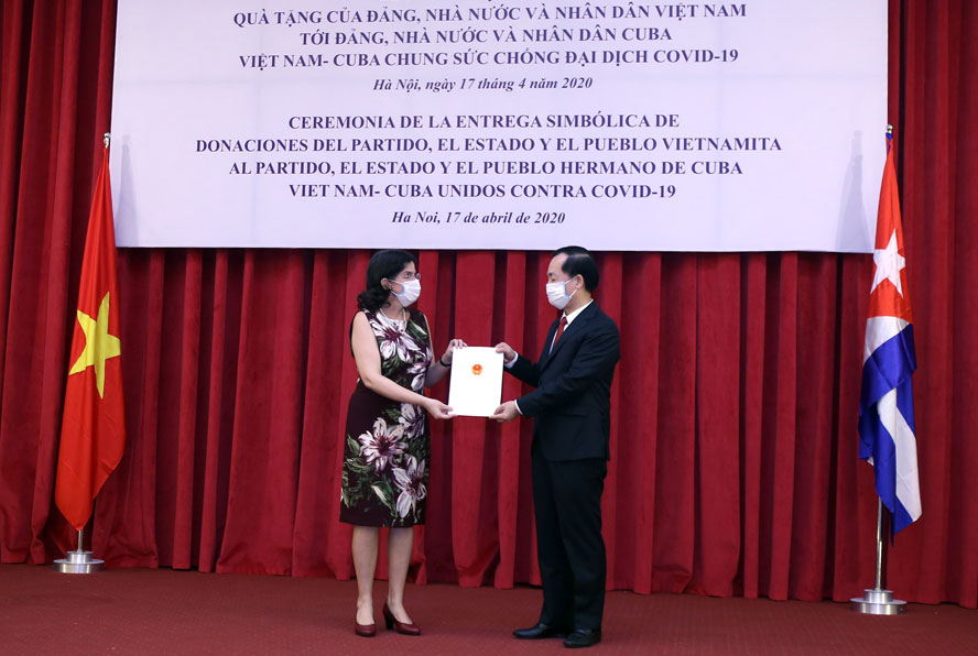 Le Vietnam aide Cuba à lutter contre le COVID-19