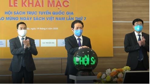 Ouverture d une foire du livre dans un espace virtuel au Vietnam