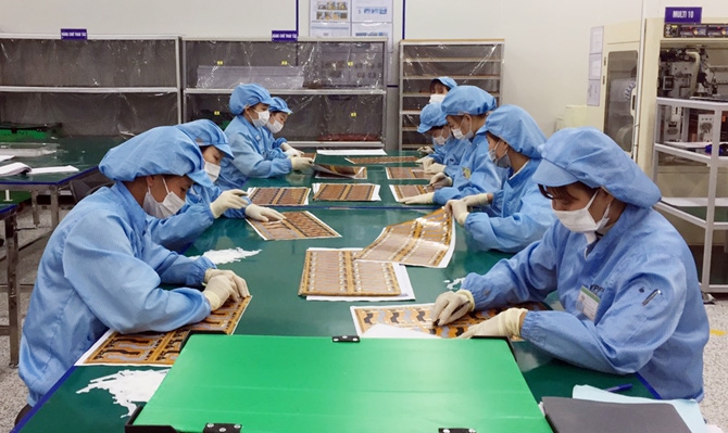 COVID-19 Les entreprises étrangères au Vietnam font confiance aux mesures prises par le gouvernement vietnamien
