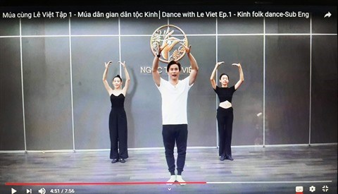 Enseigner la danse folklorique en ligne