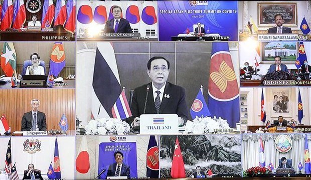 Le PM thaïlandais souligne la coopération régionale dans la lutte anti-COVID-19