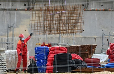 Légère reprise de l activité en France, selon l Insee