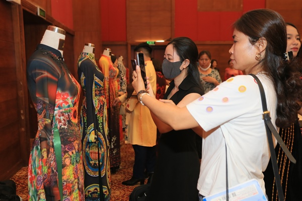 Poursuite des efforts de promotion de l’Ao dai