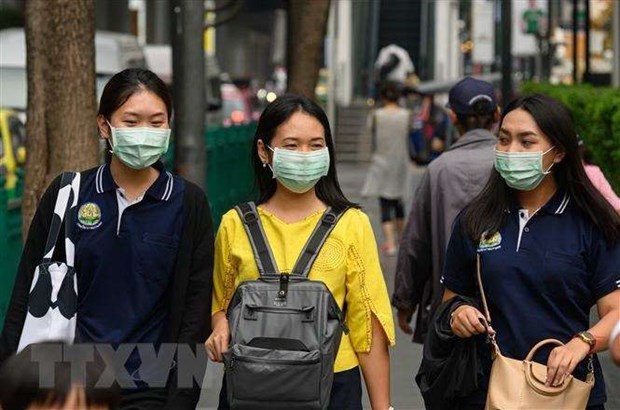 Thaïlande le coronavirus jette une ombre sur l avenir de 300 000 diplômés