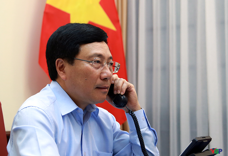 Vietnam-Italie  conversation téléphonique entre Pham Binh Minh et Luigi Di Maio