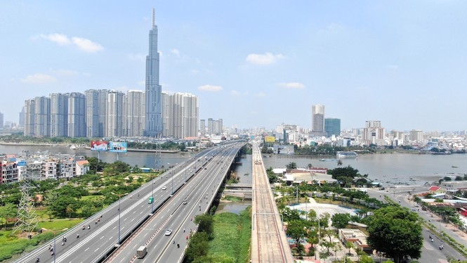 Forbes Israël apprécie les réalisations politiques, économiques et diplomatiques du Vietnam