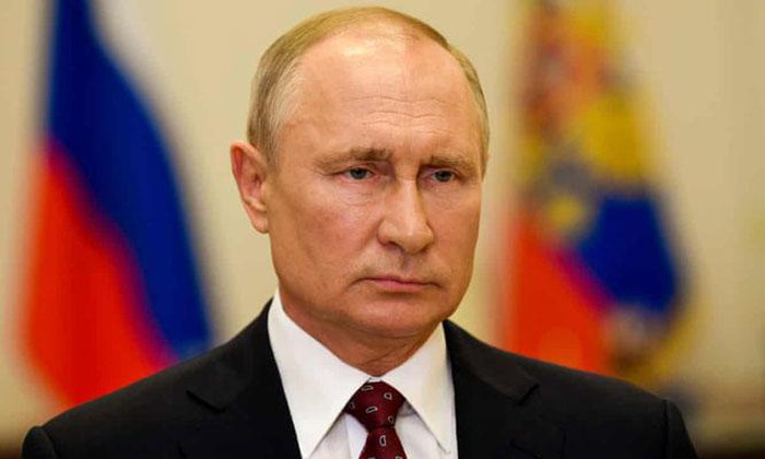 Le président russe appelle à renforcer les efforts pour lutter contre le chômage