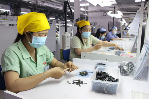 Le Vietnam affiche un excédent commercial pour les cinq premiers mois de l’année