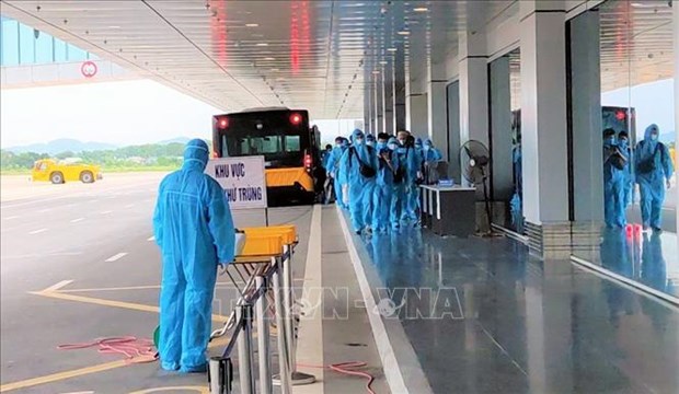 Arrivée de 150 experts et hommes d’affaires japonais au Vietnam