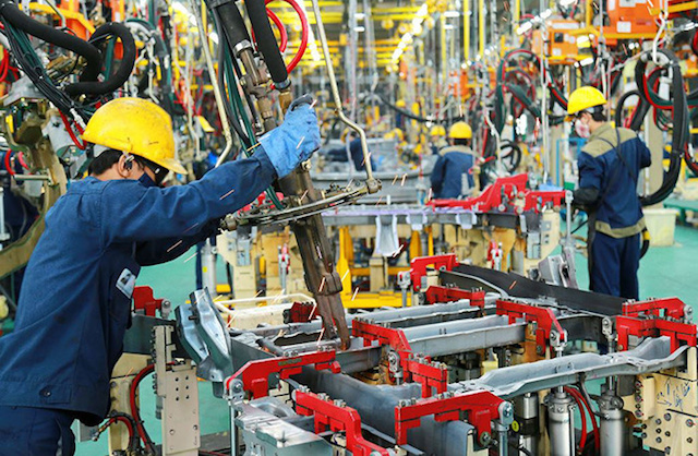 Bloomberg l économie vietnamienne connaît une croissance imprévue malgré le COVID-19