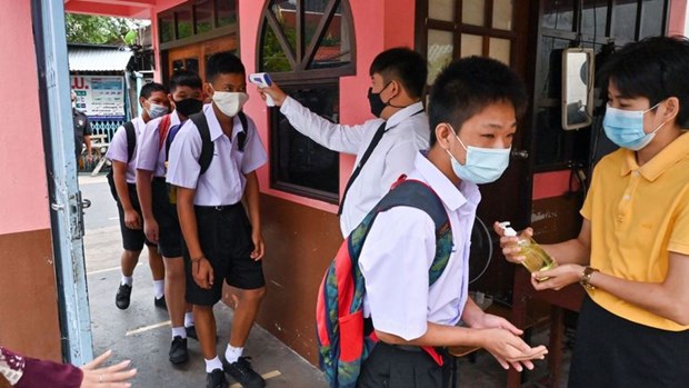 COVID-19 Retour à l’école en Thaïlande et découverte de nouveaux cas en Indonésie et aux Phlippines