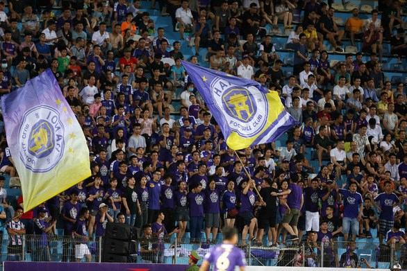 COVID-19 Les matches de la Ligue de football du Vietnam suspendus