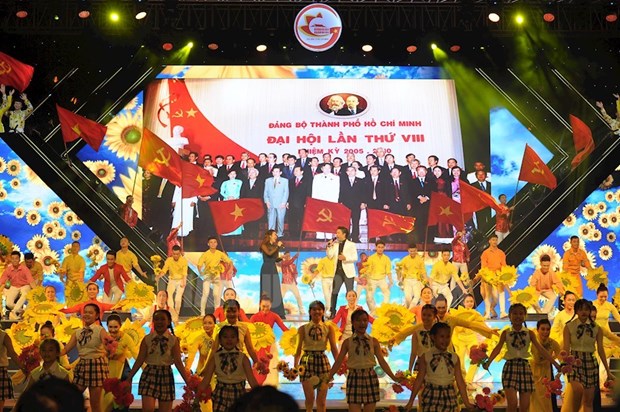 Un programme artistique retrace la voie de développement de Hô Chi Minh-Ville