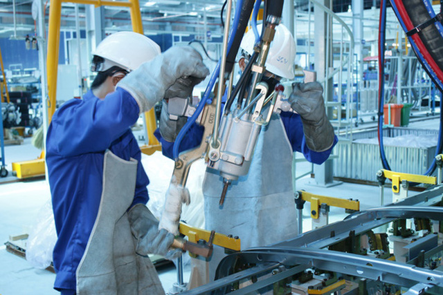Création de 573 500 emplois au 1er semestre