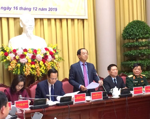 Décret du président du Vietnam sur dix lois
