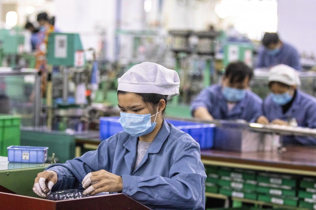 Deux facteurs importants pour la reprise de l économie vietnamienne post-COVID-19