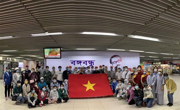Environ 200 Vietnamiens rapatriés de pays d’Asie du Sud