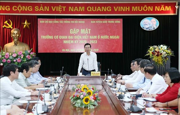 Les chefs de représentations vietnamiennes à l étranger doivent assumer leur tâche confiée