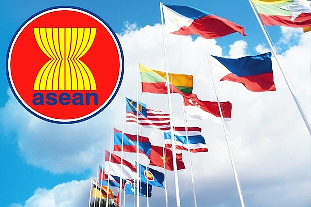 L’ASEAN discute de la connectivité numérique avec le secteur privé
