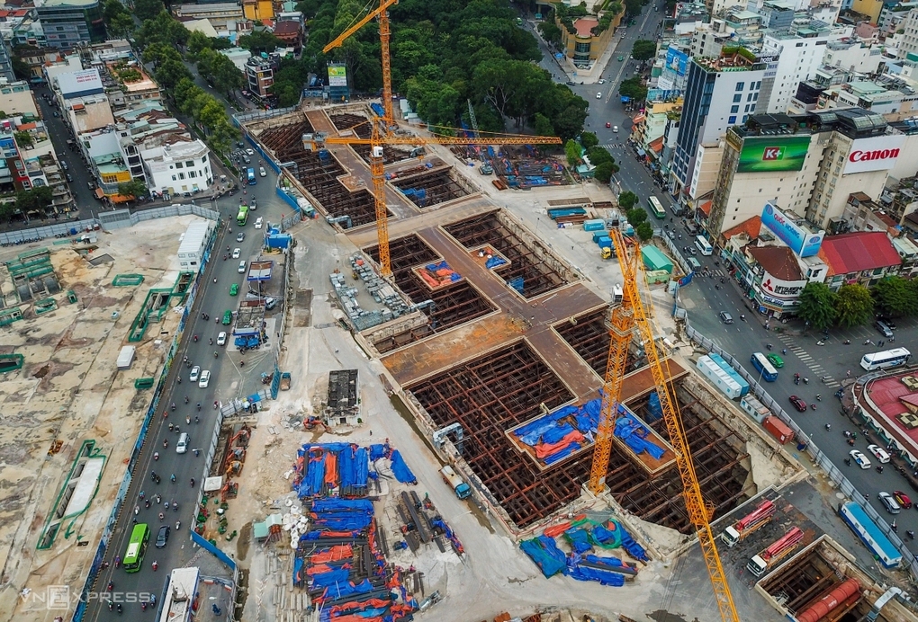 Ho Chi Minh Ville promeut les projets d investissements publics