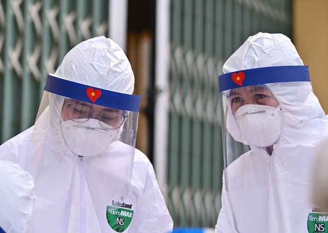COVID-19 cinq nouveaux cas de contamincation confirmés samedi matin