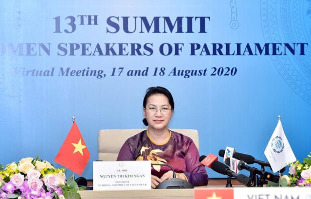 La présidente de l’AN Nguyen Thi Kim Ngan au 13e Sommet des présidentes de parlement