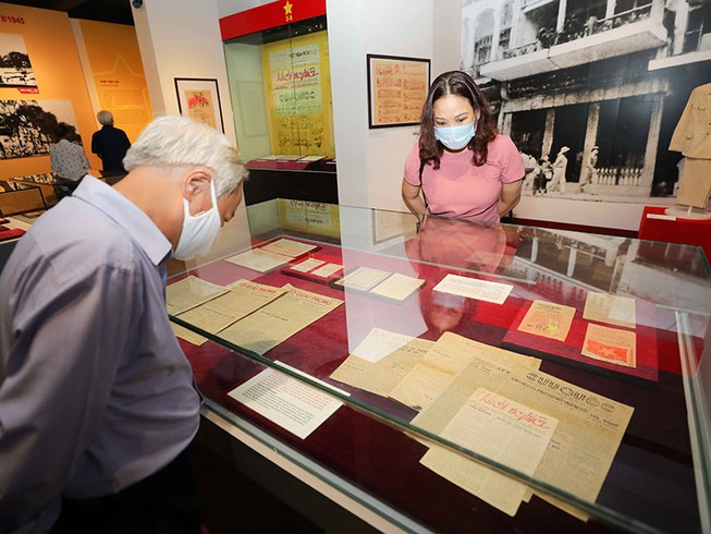 La «Journée de l’indépendance» au cœur d une exposition à Hanoï