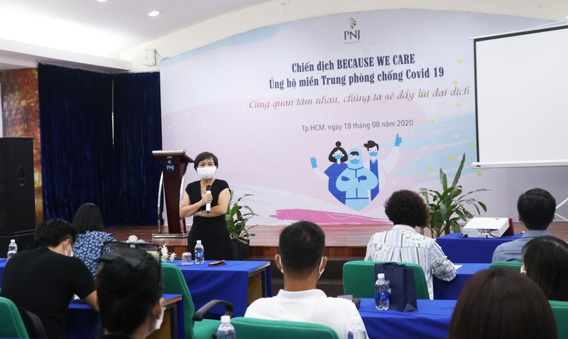 Les entreprises du Vietnam se joignent à la lutte contre le COVID-19