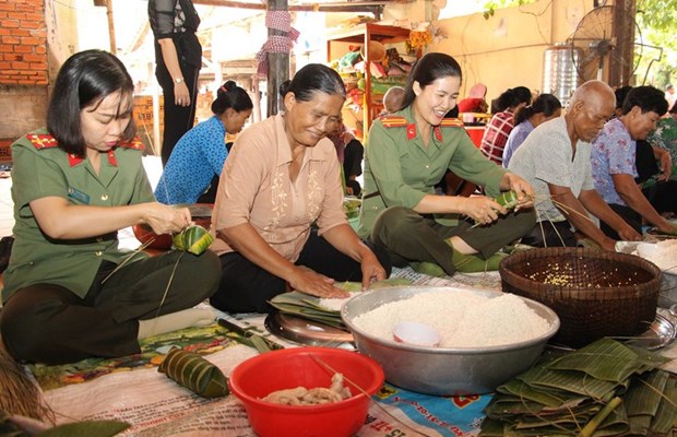Sen Dolta voeux des autorités d’An Giang aux Khmers