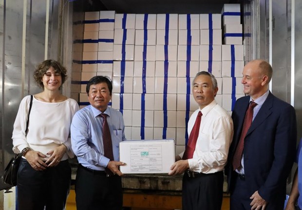 Le premier lot de crevettes du Vietnam exporté vers l’UE dans le cadre de l’EVFTA