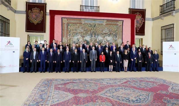 L ASEM renforce la coopération pour contrôler la pandémie de COVID-19