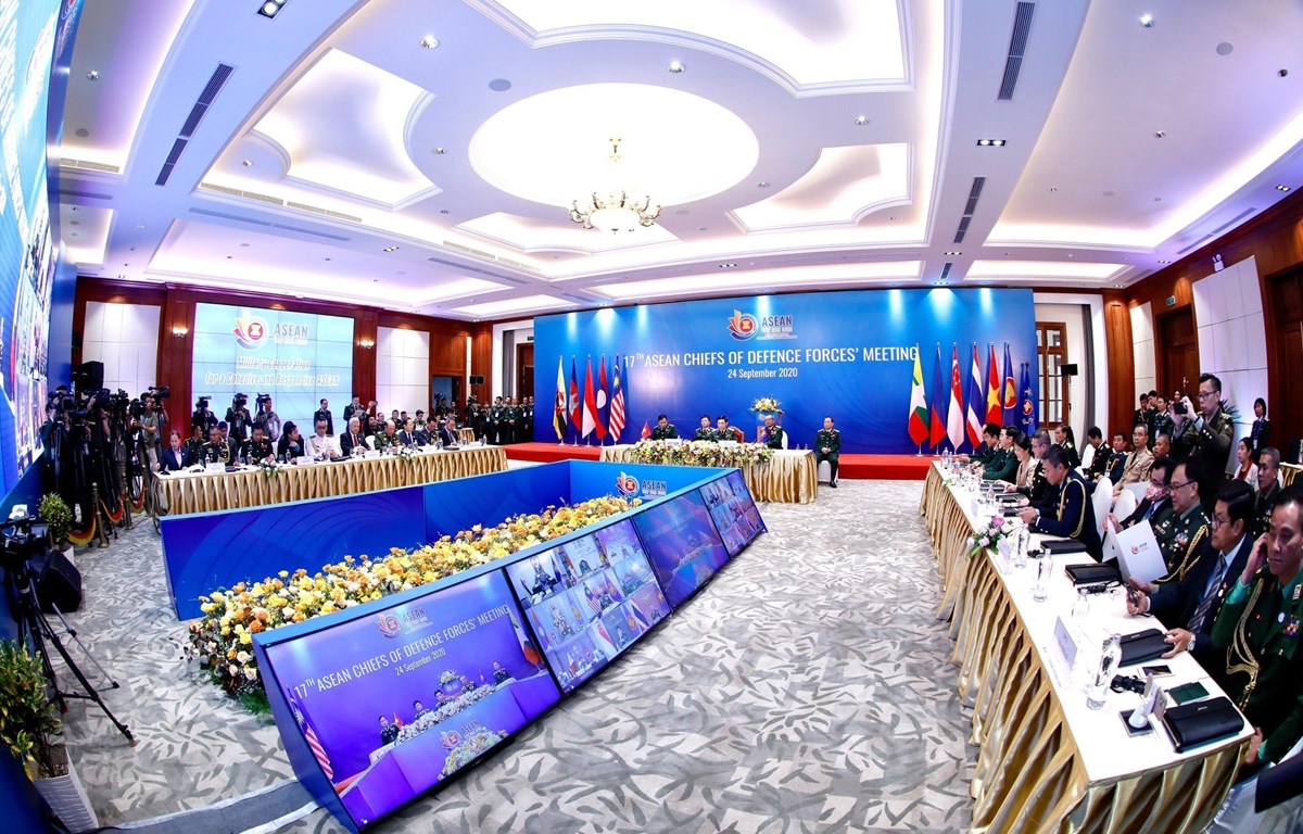 La 17e conférence par visioconférence des chefs des forces de défense de l ASEAN