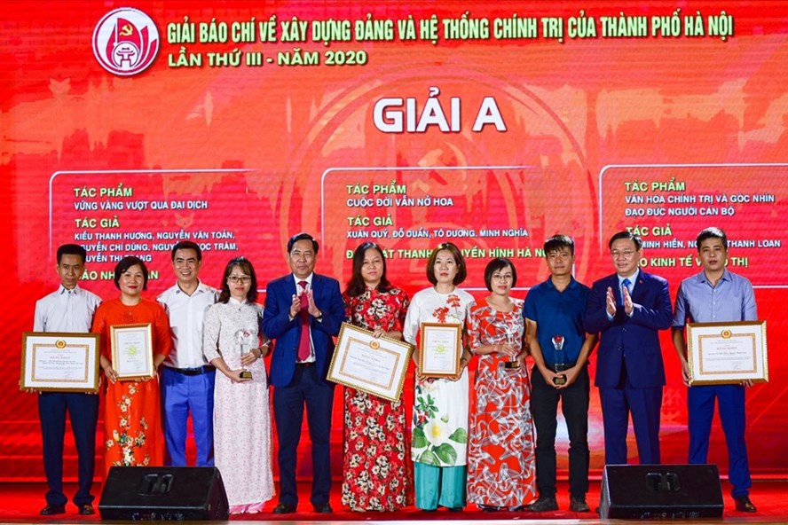 Hanoi remise des prix de la presse sur l’édification du Parti et le développement culturel