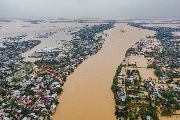 L Union européenne fournit 1,3 million d euros pour aider les sinistrés des inondations au Vietnam