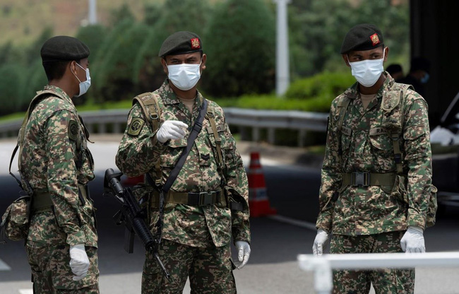 La Malaisie déploie 1 100 militaires à Sabah pour contenir le COVID-19