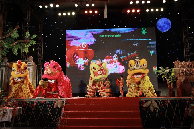 Plein d’activités attrayantes à la fête de la mi-automne 2020