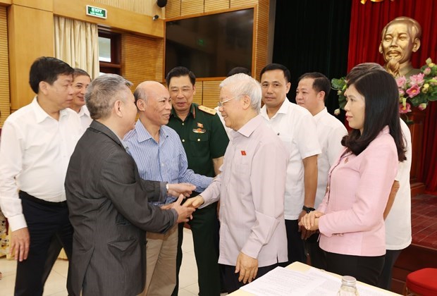 Le leader Nguyen Phu Trong à l’écoute des électeurs de Hanoi