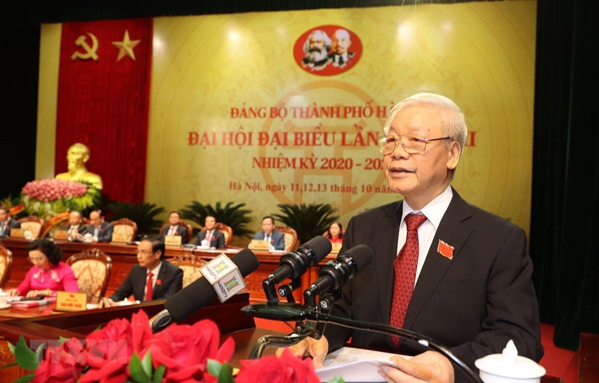 Le leader Nguyen Phu Trong demande d’œuvrer au développement rapide et durable de Hanoi