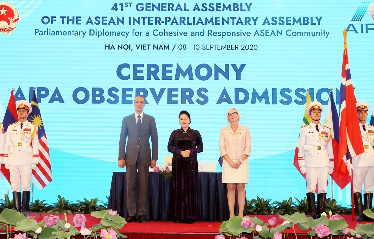 Les présidents de parlement félicitent le Vietnam pour l’AIPA-41