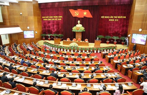 Communiqué de presse sur la séance de clôture du 13e Plénum du Comité central du Parti