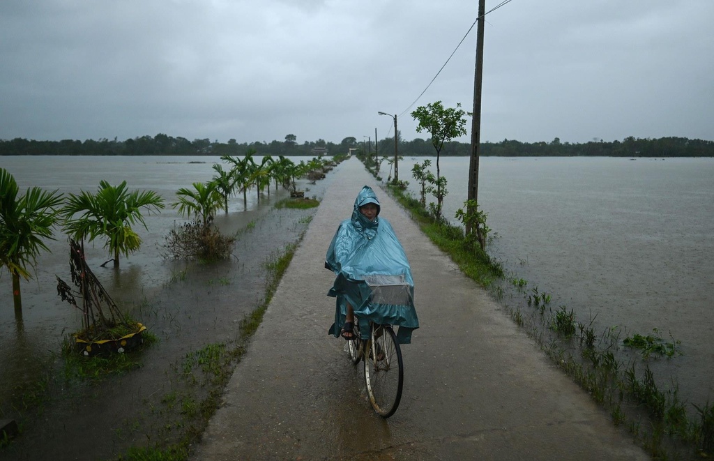 Une scène d inondations au Vietnam parmi les plus impressionnantes photos de catastrophes naturelles en 2020