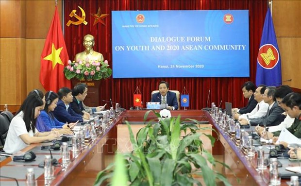 Élaborer des politiques pour promouvoir le rôle des jeunes dans la communauté de l ASEAN